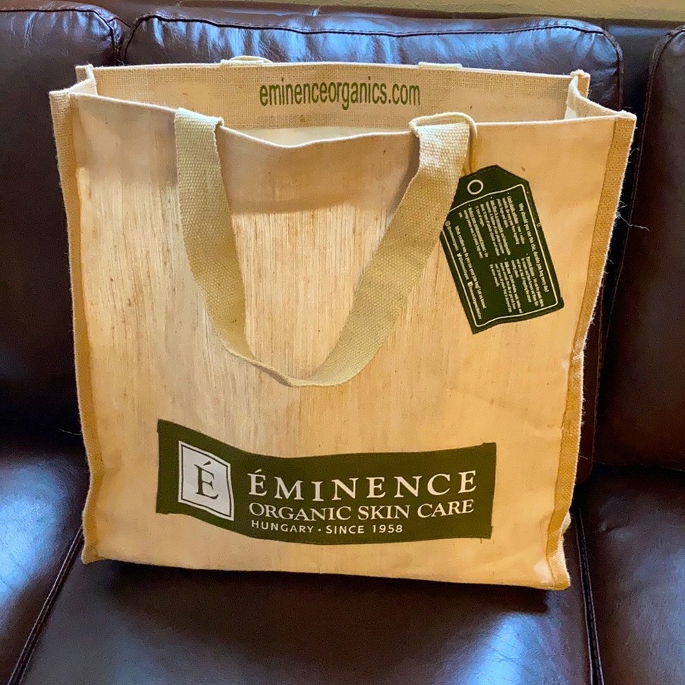 Extra large eco friendly tote bag in natural straw